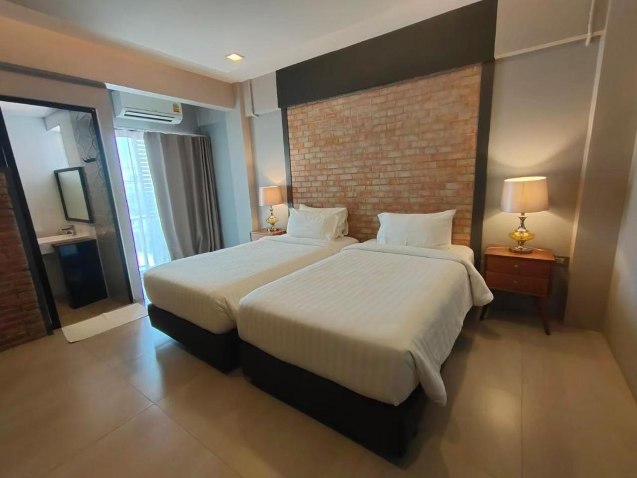 Qoo Hotel Buriram Kültér fotó