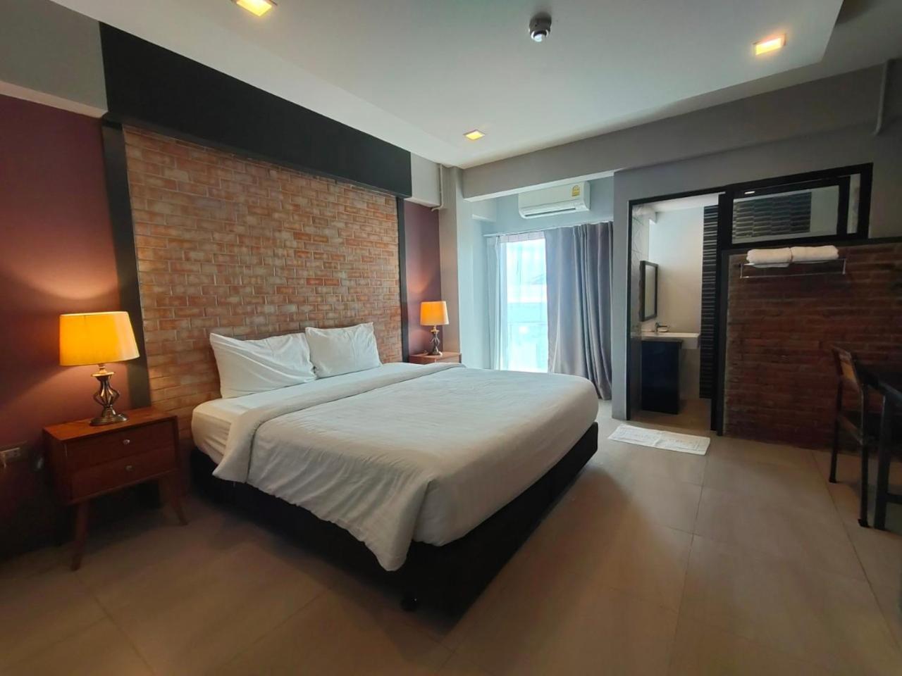 Qoo Hotel Buriram Kültér fotó