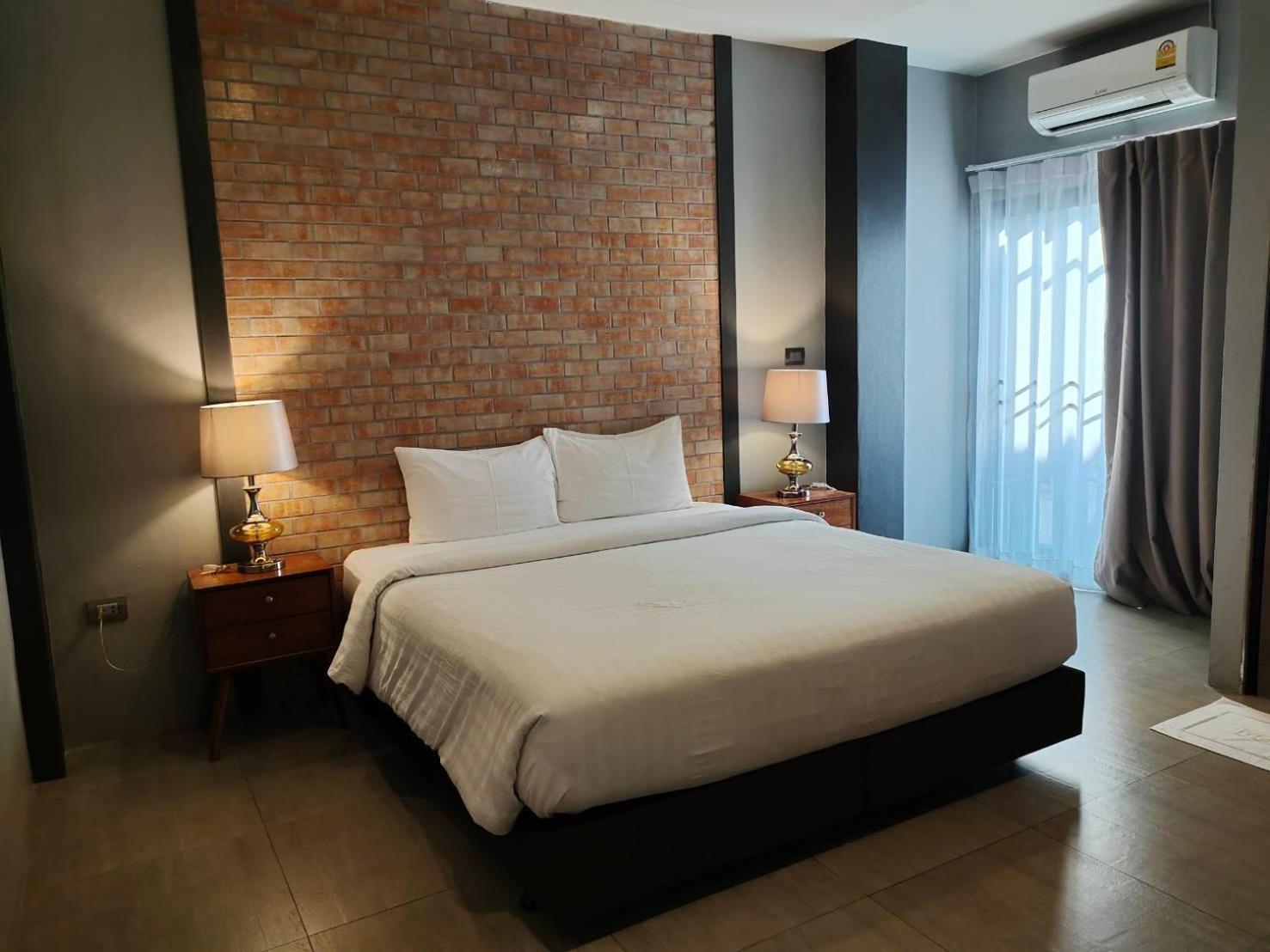 Qoo Hotel Buriram Kültér fotó